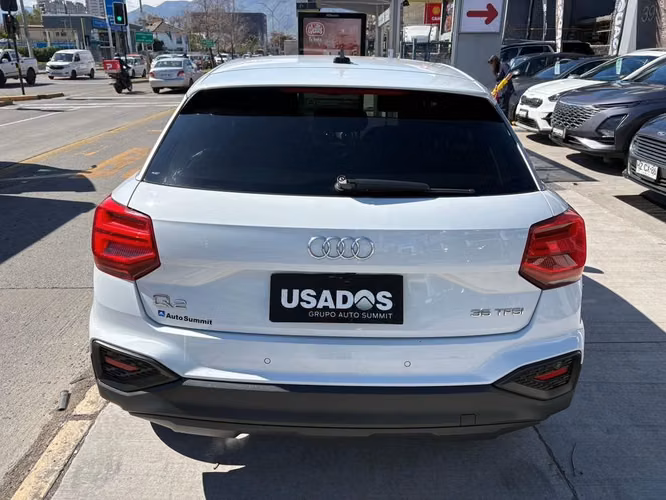 AUDI Q2 2021