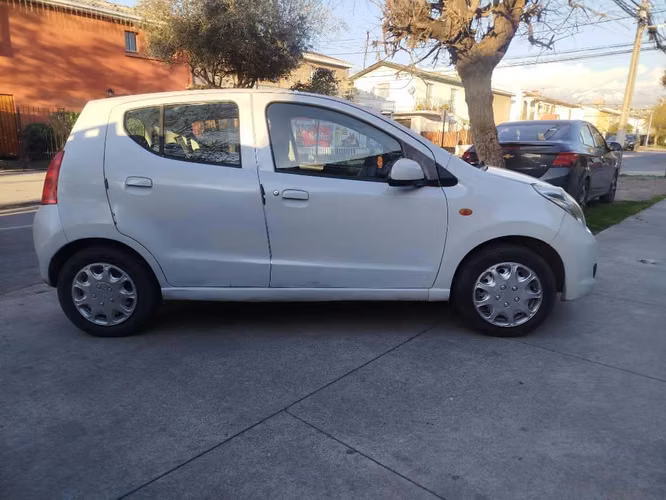 Suzuki Celerio 2014 impecable