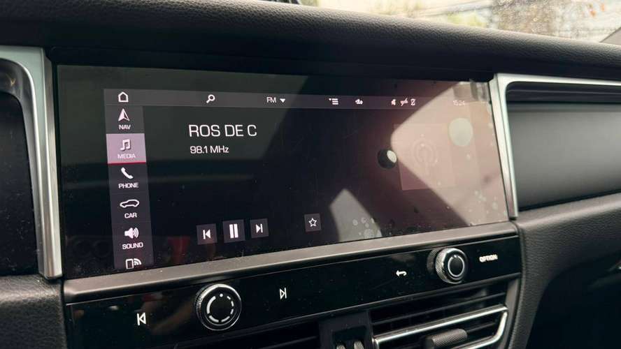 Porsche Macan R4 2.0 (2023) - Imagen 13