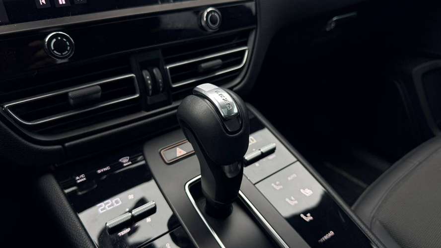 Porsche Macan R4 2.0 (2023) - Imagen 17