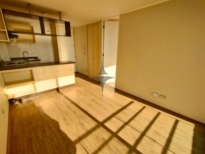 Departamento en venta con excelente conectividad - Estación central