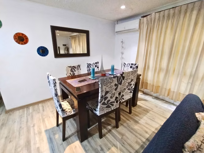 Casa renovada a la venta - Las Condes - Imagen 3