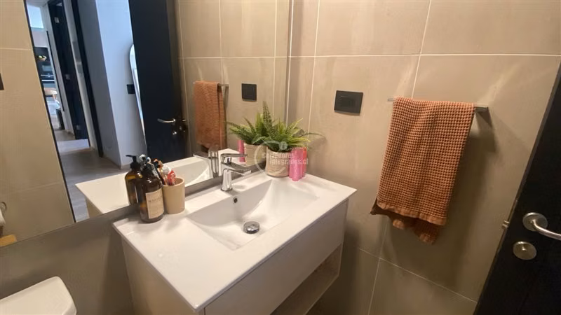 Departamento arriendo 2 suites La Piramide Huechuraba