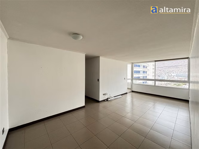 Departamento en arriendo de 3 dorm. en Iquique - Imagen 2