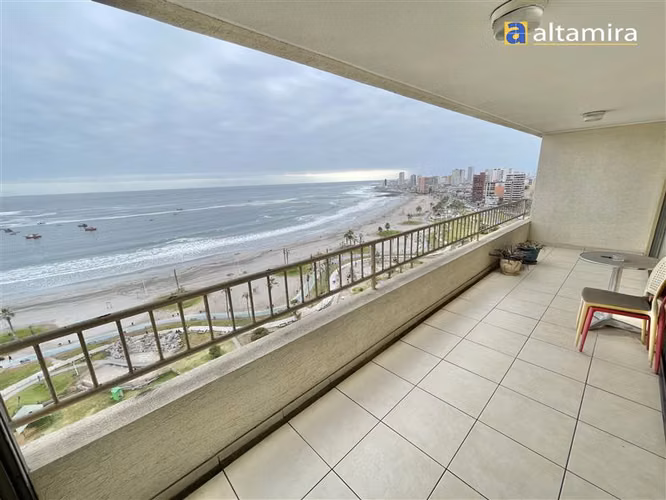 Departamento en venta de 4 dorm. en Iquique - Imagen 16