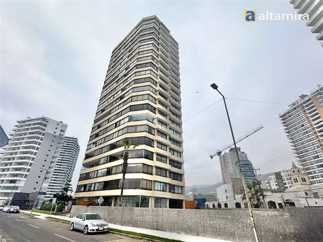 Departamento en venta de 4 dorm. en Iquique - Imagen 5