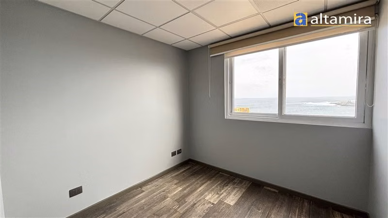 Oficina en arriendo en Iquique