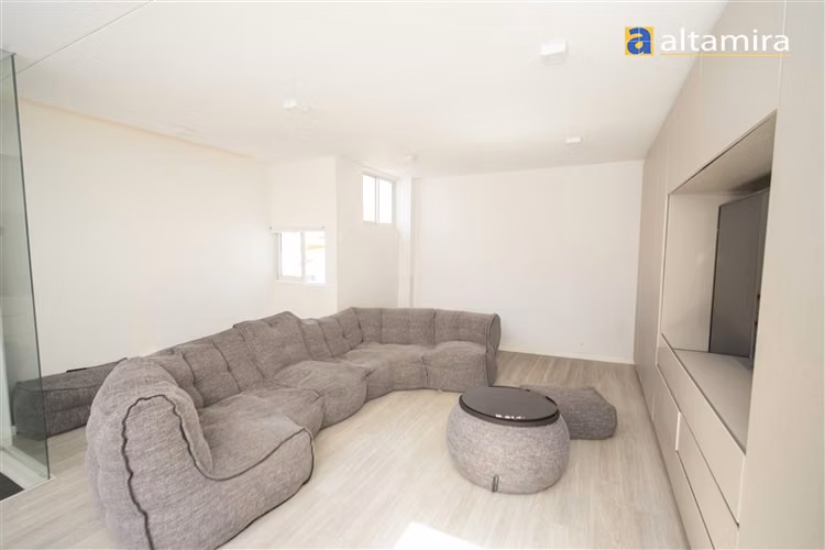 Casa en Cond la portada en arriendo de 4 dorm. en Iquique