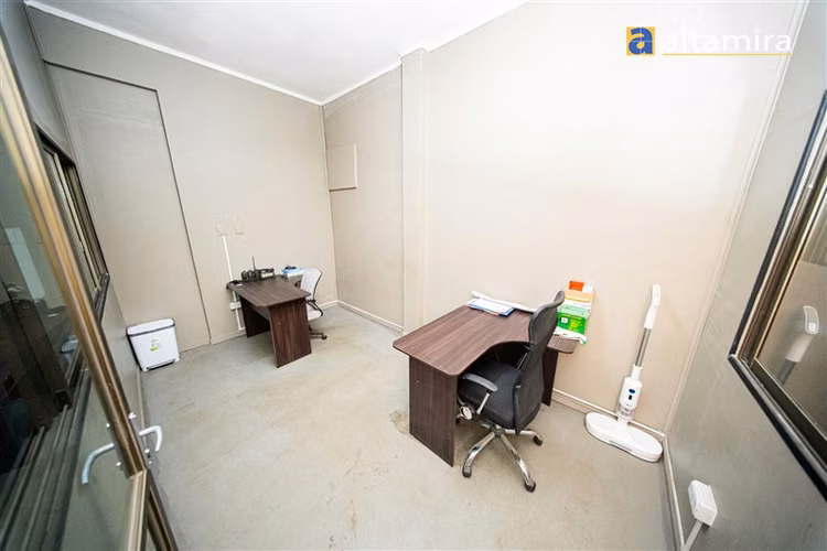 Oficina Industrial en arriendo en Iquique