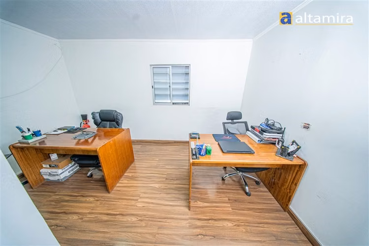 Oficina Industrial en arriendo en Iquique