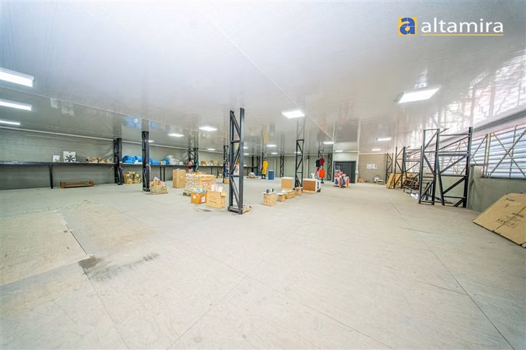 Oficina Industrial en arriendo en Iquique