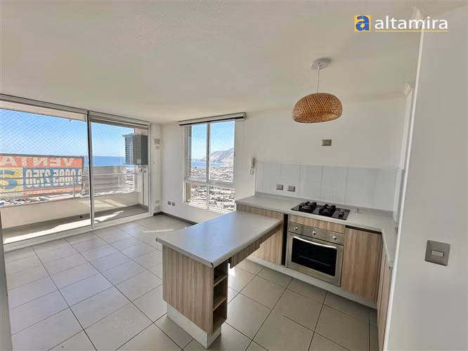 Departamento en venta de 2 dorm. en Iquique - Imagen 2