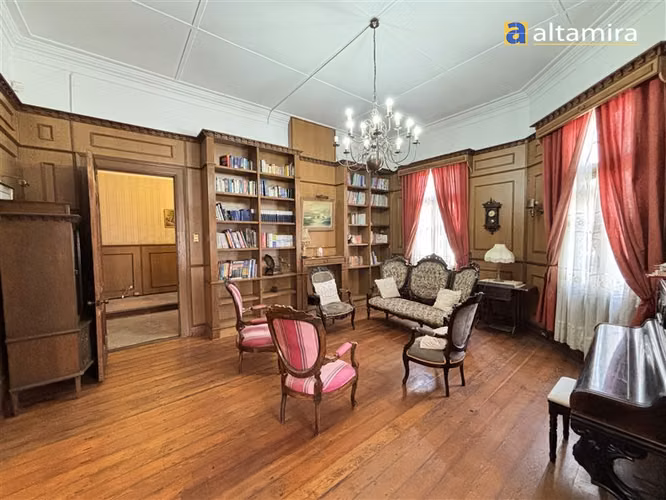 Casa Pleno Centro arriendo en Iquique - Imagen 9