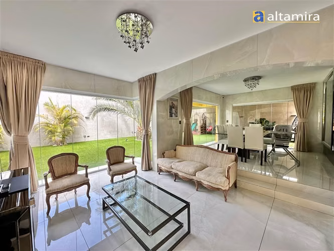 Casa en venta de 5 dorm. en Iquique - Imagen 8