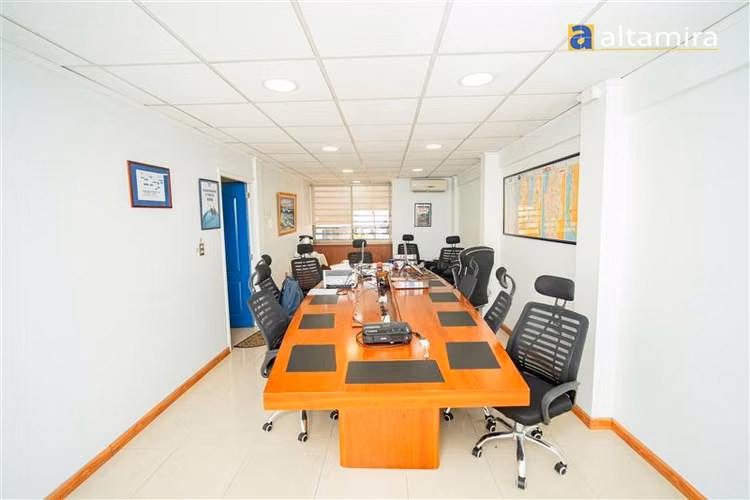 Edificio Oficinas en arriendo en Iquique