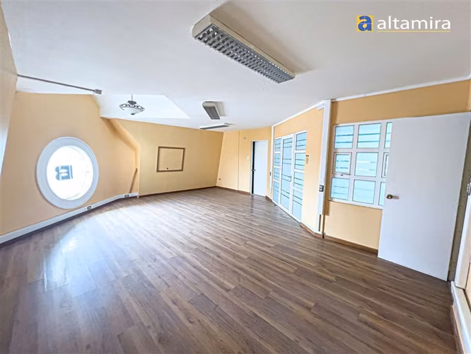 Oficina Sector Plaza Prat en arriendo en Iquique