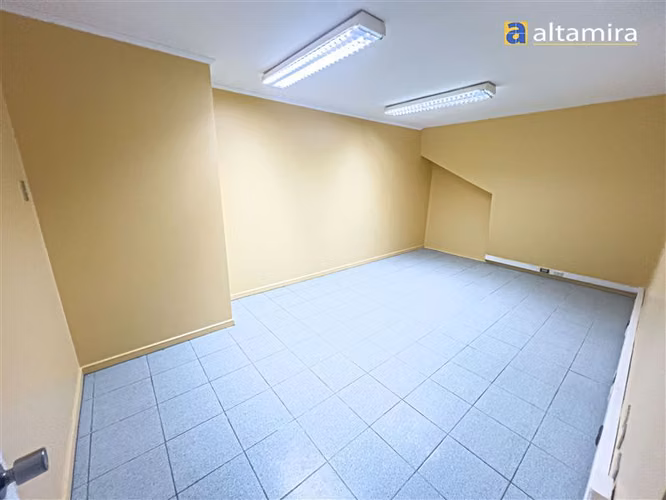 Oficina Sector Plaza Prat en arriendo en Iquique