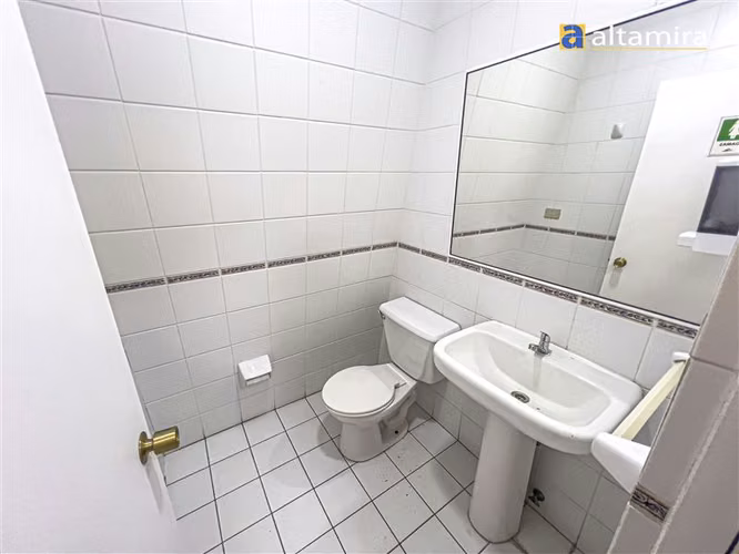 Oficina Sector Plaza Prat en arriendo en Iquique