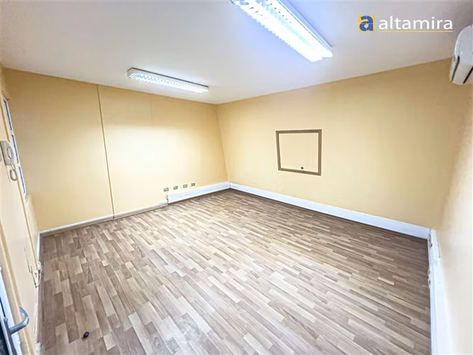 Oficina Sector Plaza Prat en arriendo en Iquique