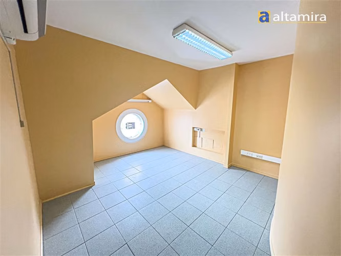 Oficina Sector Plaza Prat en arriendo en Iquique