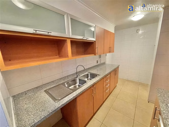 Departamento en arriendo de 3 dorm. en Iquique