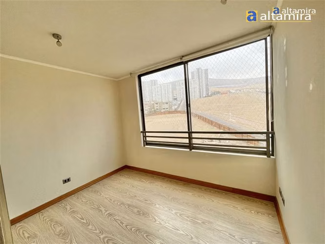Departamento en arriendo de 3 dorm. en Iquique