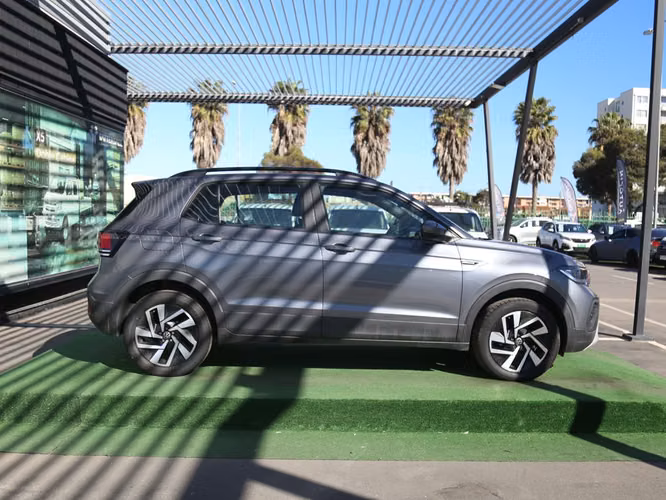 VOLKSWAGEN T-CROSS 2025 - Imagen 4
