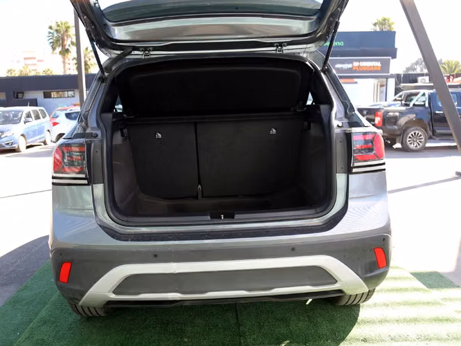 VOLKSWAGEN T-CROSS 2025 - Imagen 9
