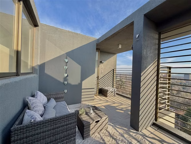 Duplex en venta con 2 estacionamientos en La Florida