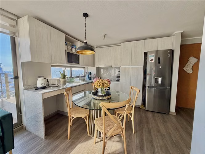 Duplex en venta con 2 estacionamientos en La Florida
