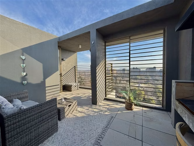 Duplex en venta con 2 estacionamientos en La Florida