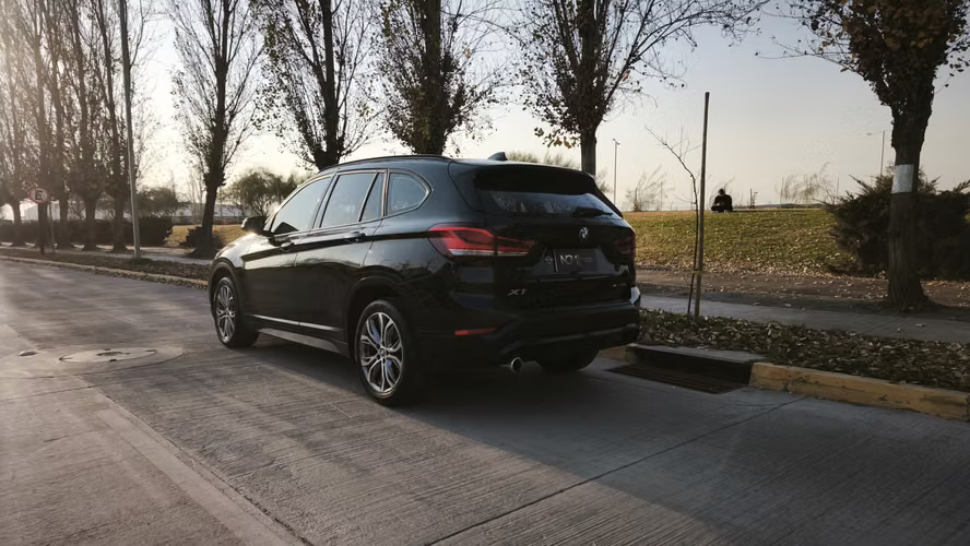 2022 BMW X1 2.0 S-DRIVE 18D DYNAMIC LCI 4X2 AT 5P. - Imagen 8