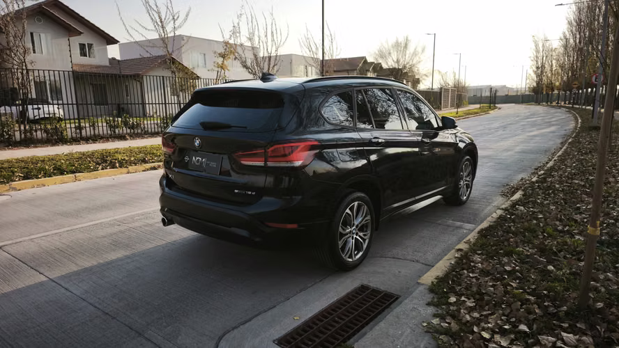 2022 BMW X1 2.0 S-DRIVE 18D DYNAMIC LCI 4X2 AT 5P. - Imagen 10