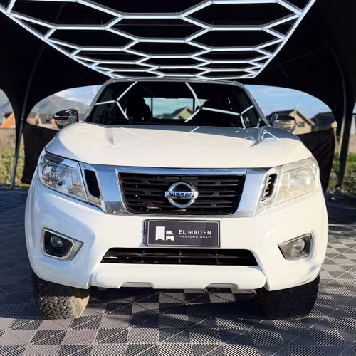Nissan NP300 DCAB 4X4 2.3 (2016)