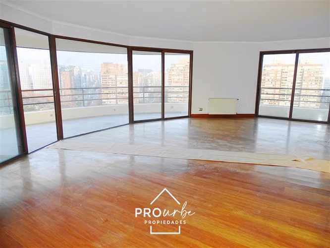 Departamento en arriendo de 4 dorm. en Las Condes - Imagen 4