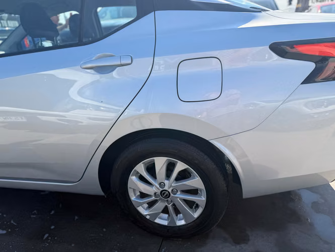 NISSAN VERSA SENSE