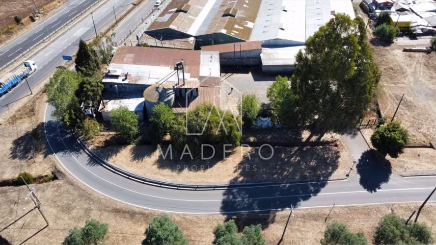 PROPIEDAD INDUSTRIAL MOLINO SUIZO ESQUINA RUTA 5 VICTORIA