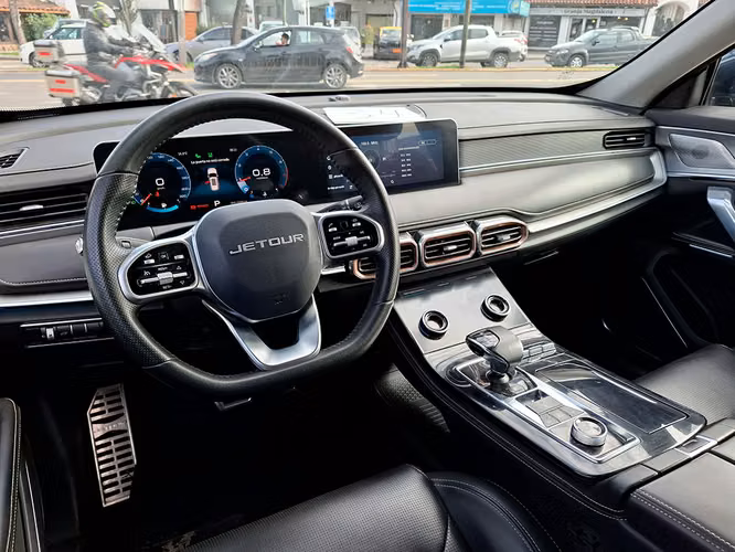 JETOUR X70 PLUS 2024