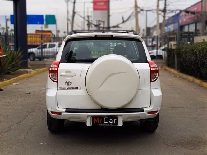 TOYOTA RAV4 LUJO 4X2 - 2013 | 2759 - Imagen 6