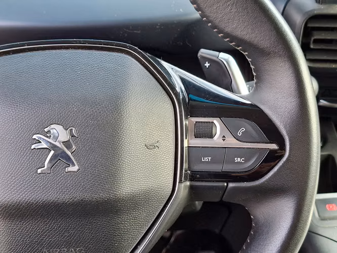PEUGEOT RIFTER 2024 - Imagen 12
