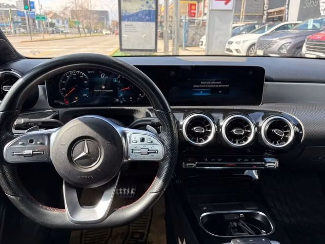 MERCEDES-BENZ A 250  2019