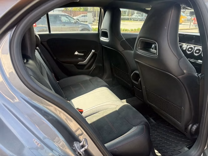 MERCEDES-BENZ A 250  2019