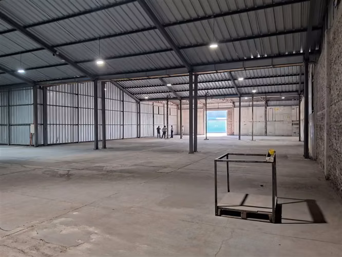 ARRIENDO BODEGA 1000M2 LO ESPEJO-RUTA 5 GENERAL VELASQUEZ - Imagen 5