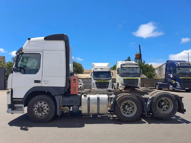 Volvo FM370 - Imagen 2