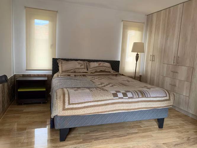 Casa de alto estándar con piscina y quincho | Carretera San Martín - Imagen 14