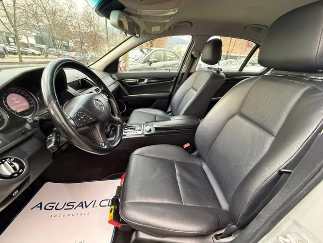 Mercedes Benz C180 CGI BLUE EFFICIENCY (2011)