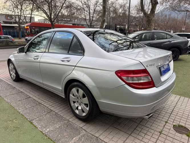 Mercedes Benz C180 CGI BLUE EFFICIENCY (2011)