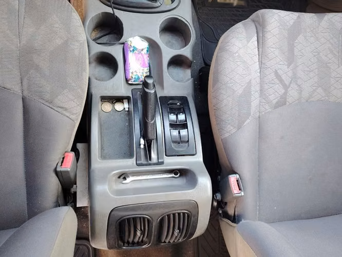 MAHINDRA PIK-UP XL C/S 4X2 EV - 2015 | 2742 - Imagen 17