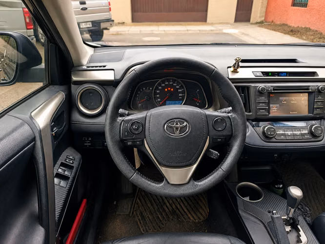 TOYOTA RAV4 4X2 - 2014 | 4443 - Imagen 17