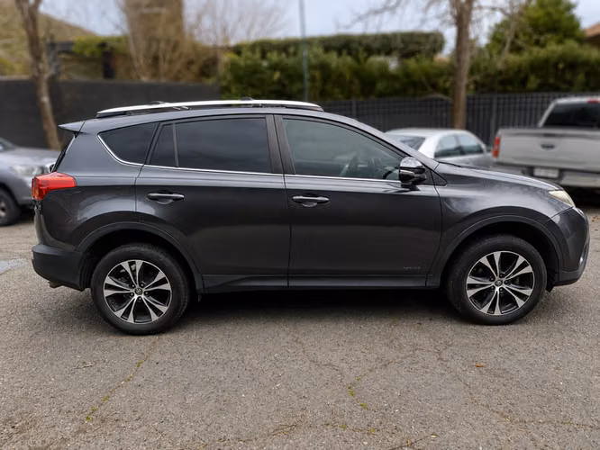 TOYOTA RAV4 4X2 - 2014 | 4443 - Imagen 7